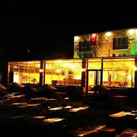 Hotel Cunda Aksac 3*