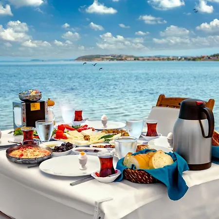 Cunda Aksac 3* Ayvalı